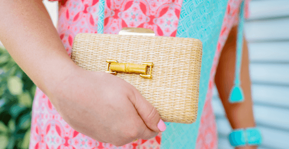 https://www.lisilerch.com/mothers-day-gift-sale/mimi-straw-clutch/